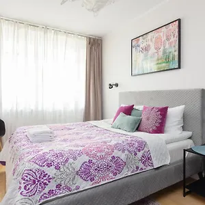 Apartament Wincentego Colorful, Warszawa
